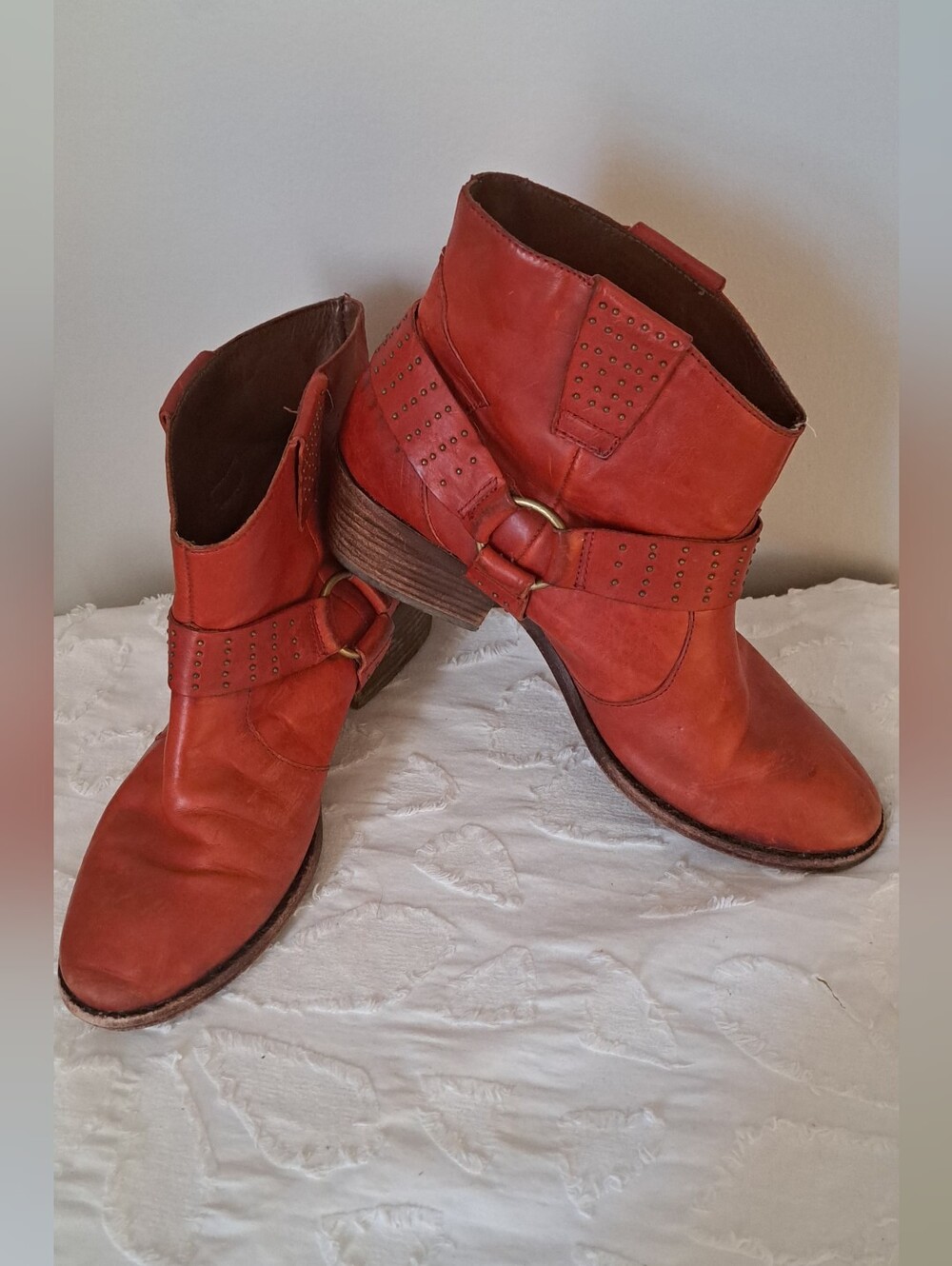 KORK EASE KATIE studded Leather Ankle Booties cayenne red western cowgirl 8.5